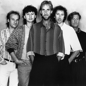 MIKE AND THE MECHANICS