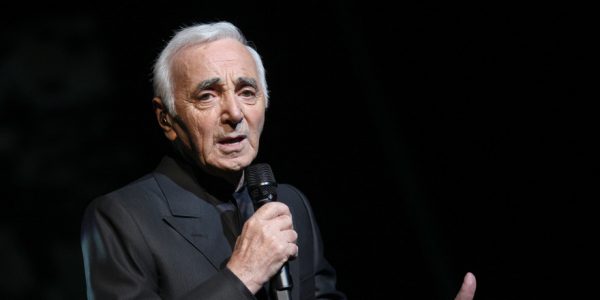 Charles Aznavour décédé : ses 10 plus grands succès